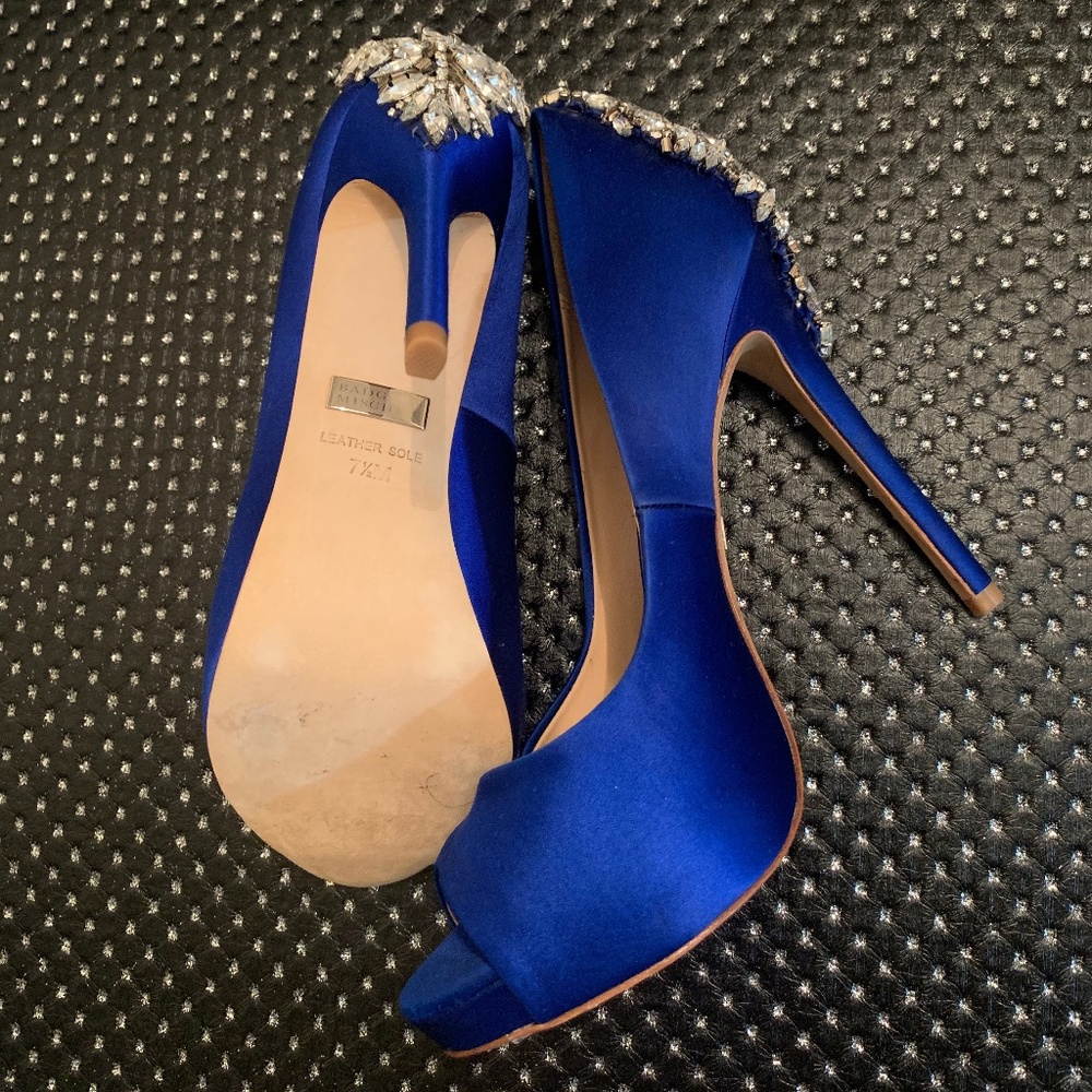NWOB BADGLEY MISCHKA Kiara Embellished Peep-Toe Evening Pumps - Size 7.5 - Picture 11 of 16